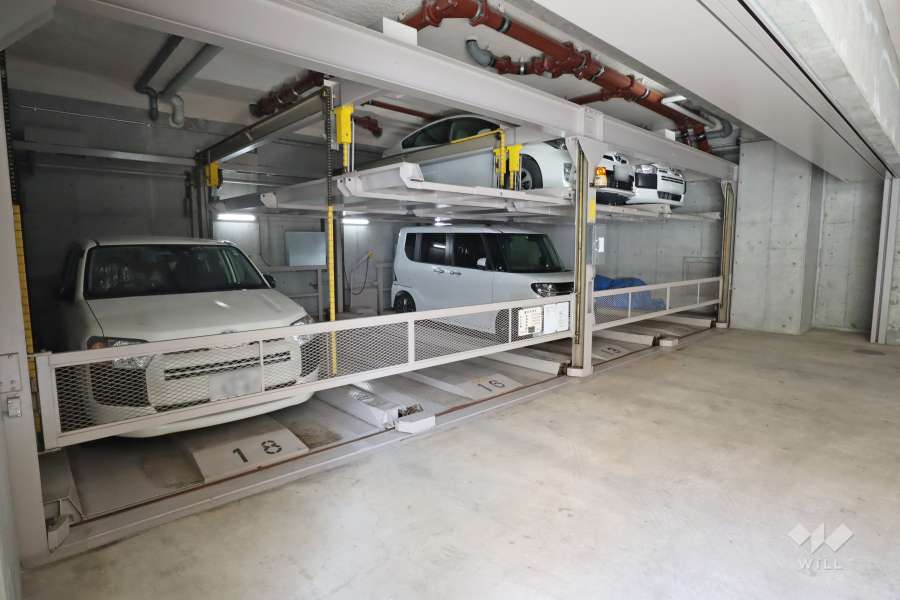 敷地内駐車場（屋内機械式）