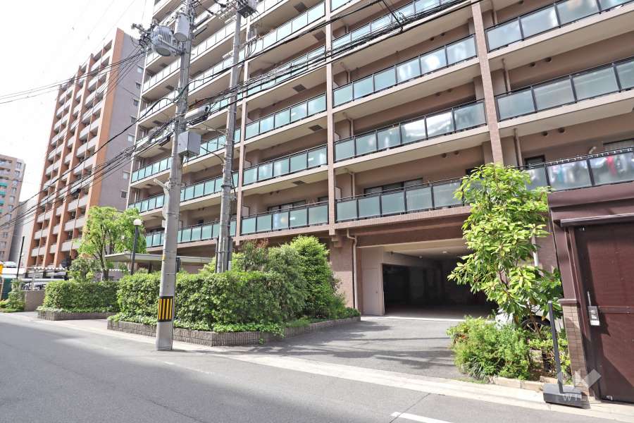 駐車場の出入口