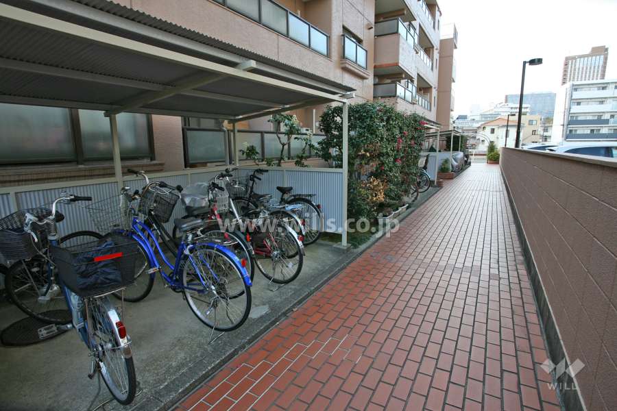 駐輪場
