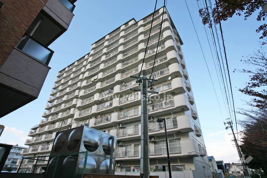 宝八事ハイツの外観３