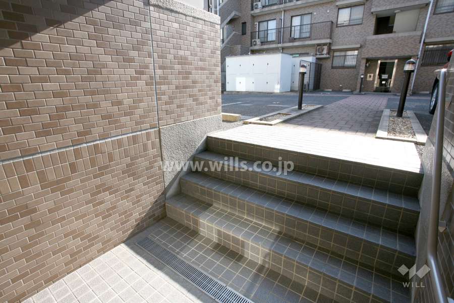 エントランスアプローチ