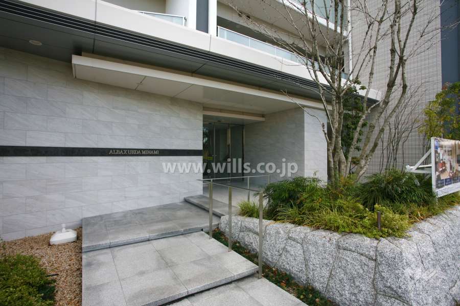 エントランスアプローチ