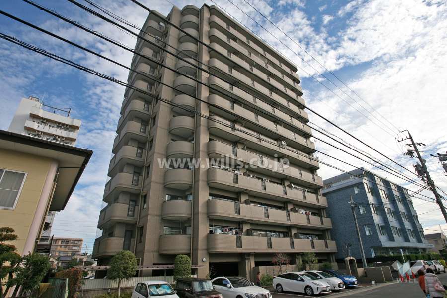 ライオンズマンション植田第2の外観(南側から)