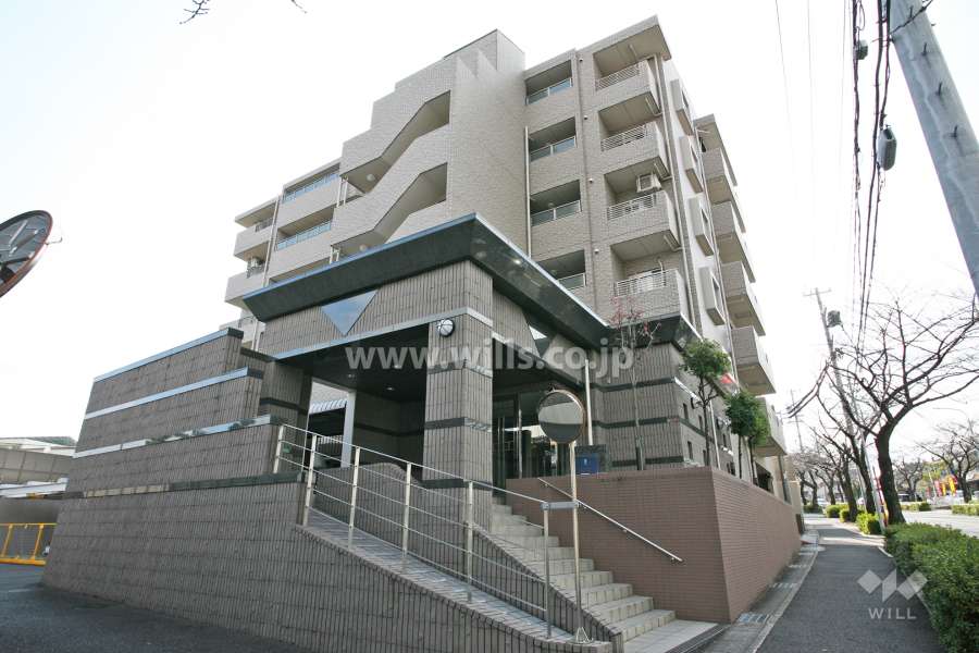 ユニーブル植田本町の外観