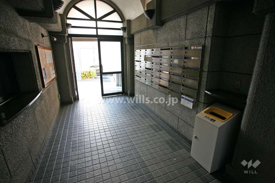 エントランスホール