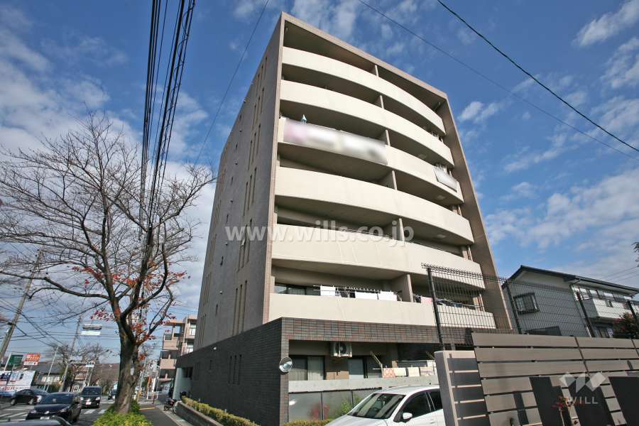 ユニーブル植田ステージの外観（西側より）