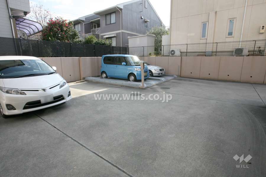 敷地内駐車場（屋外機械式）
