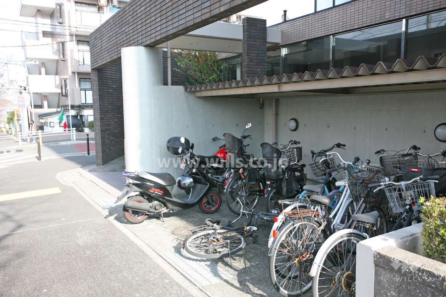 駐輪場