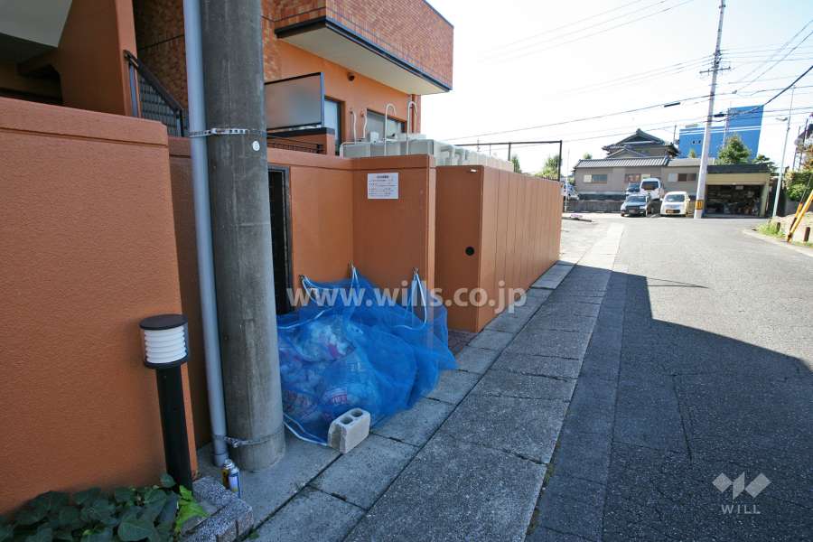 ゴミ置き場