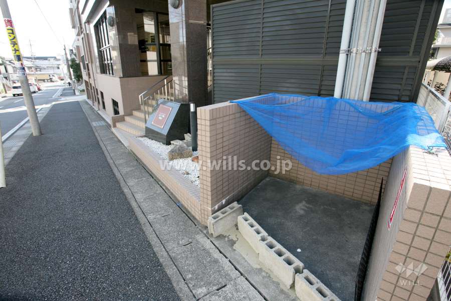 ゴミ置き場