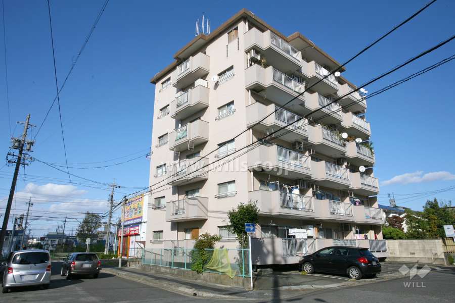 パレス島田の外観