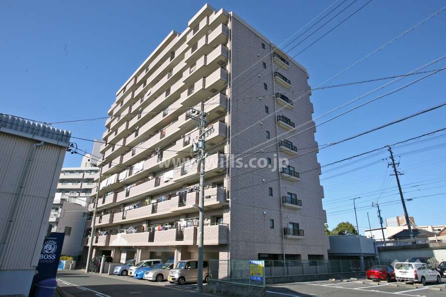 宝マンション島田橋の外観（南東側から）