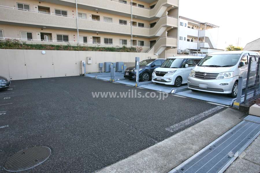 敷地内駐車場（屋外機械式）