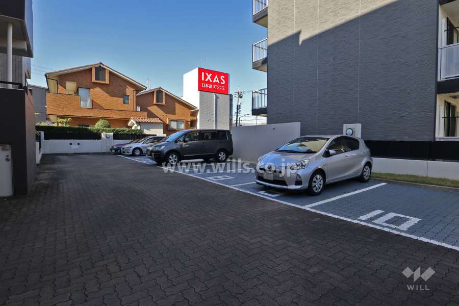 敷地内駐車場（屋外平面式）