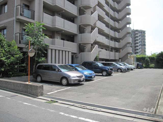 敷地内駐車場