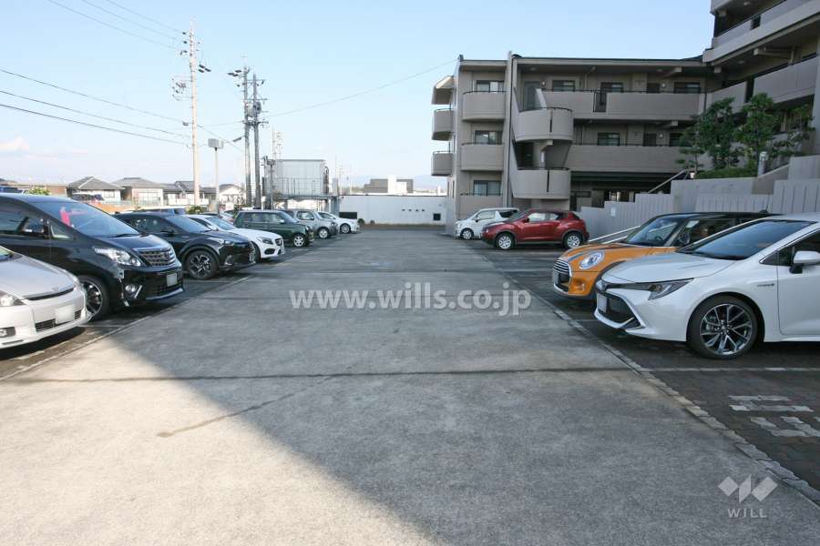 敷地内駐車場（屋外平面式）
