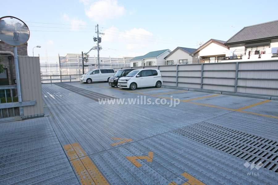敷地内駐車場（屋外立体式）