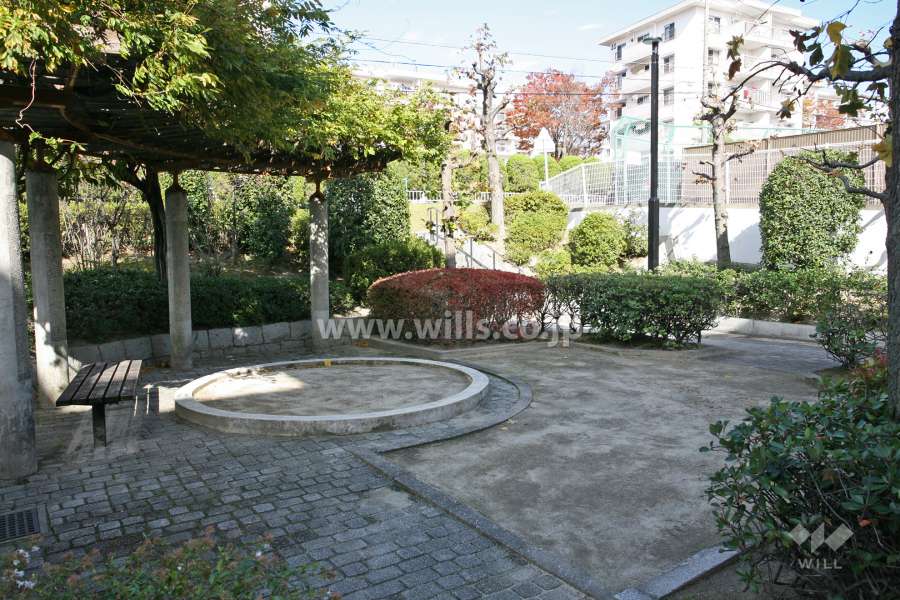 敷地に隣接する公園