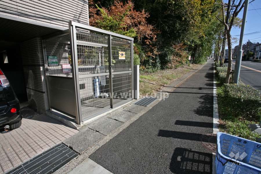 ゴミ置き場