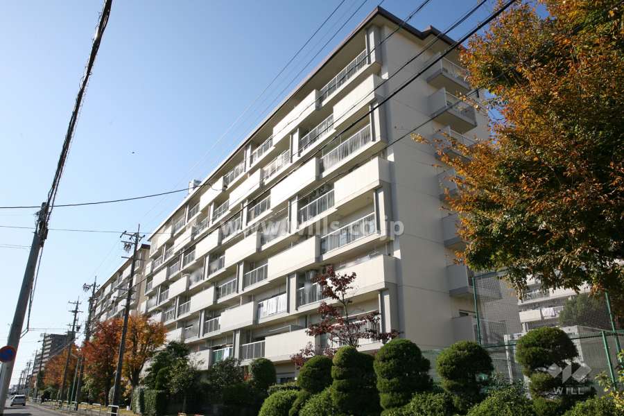 島田橋住宅1号棟の外観（東側から）