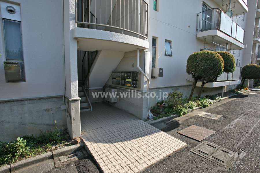 エントランスアプローチ