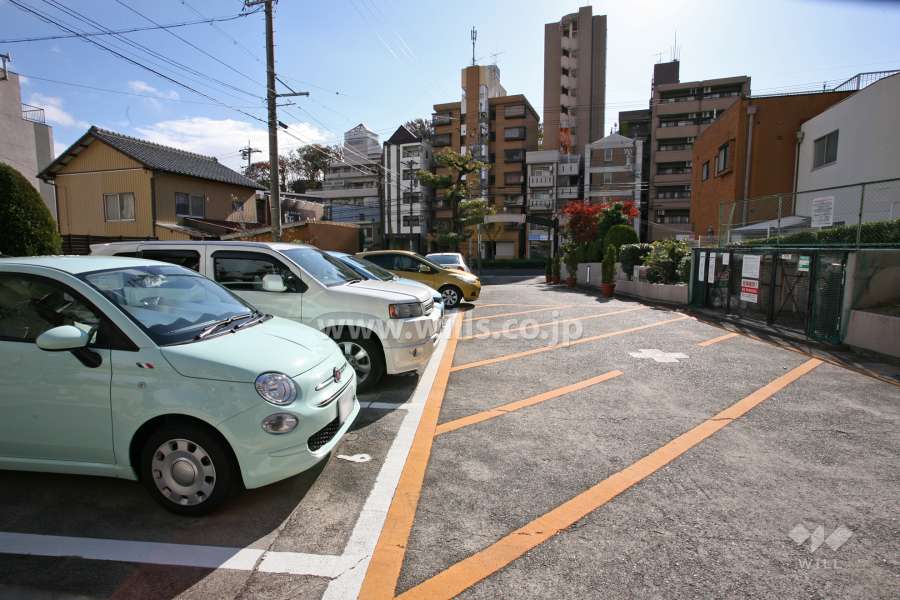 敷地内駐車場(屋外平面式)