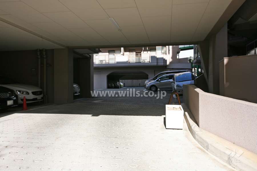 敷地内駐車場（平面式）