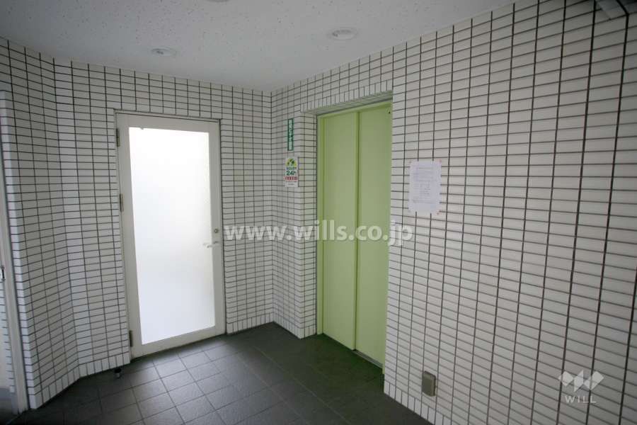 共用エレベーター