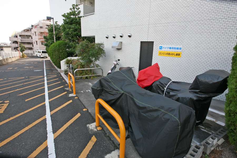 バイク置き場