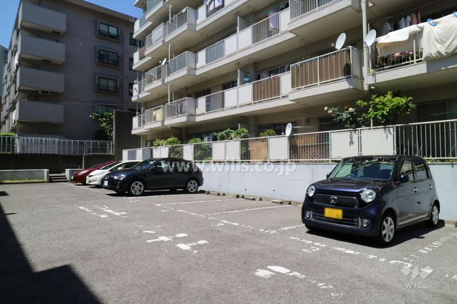 敷地内駐車場（屋外平面式）