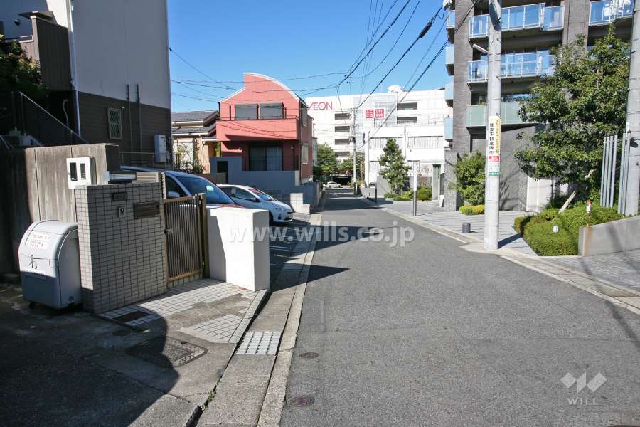 敷地の前面道路