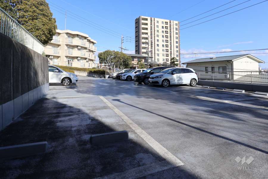 敷地内駐車場（屋外平面式）