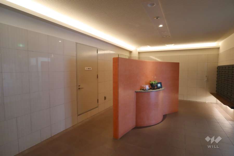 エントランスホール