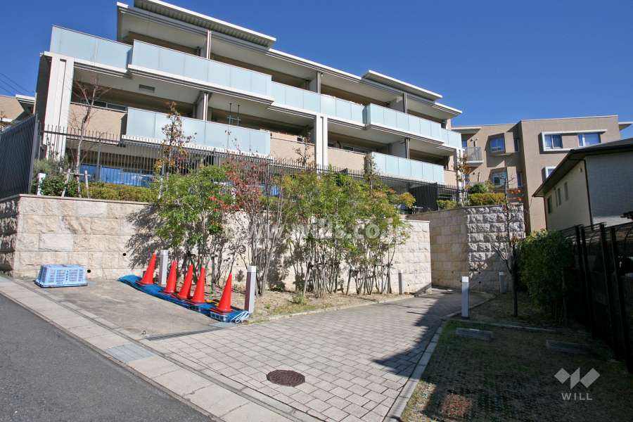 プラウド八事表山ヒルトップの外観