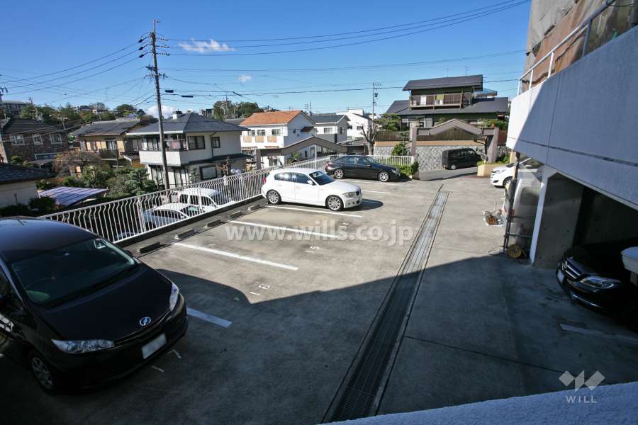 敷地内駐車場(屋外平面式)