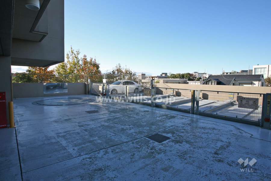 敷地内駐車場（屋外機械式）