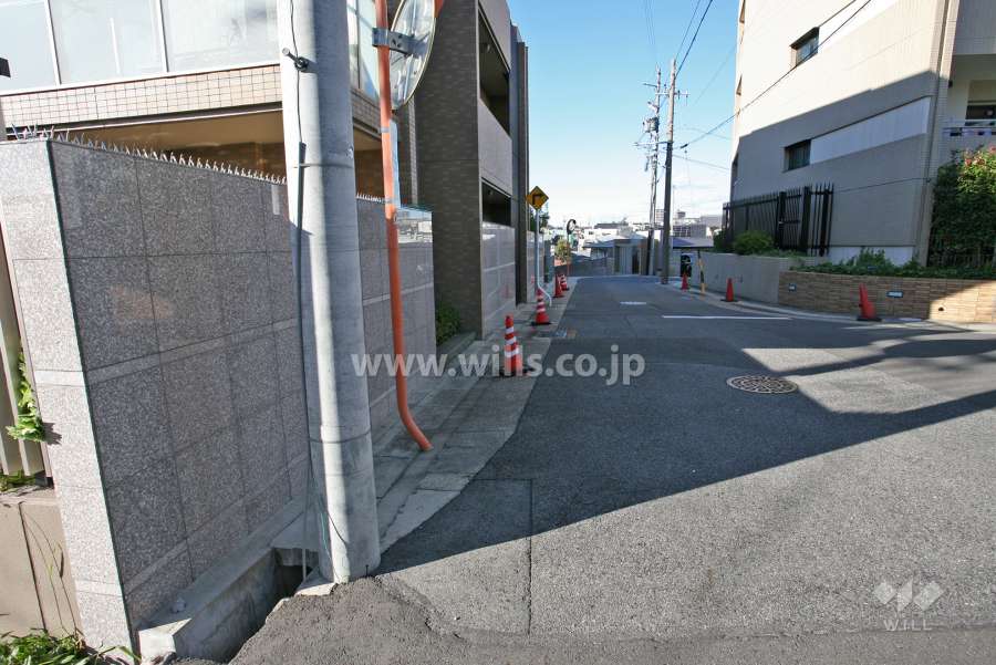 敷地の前面道路