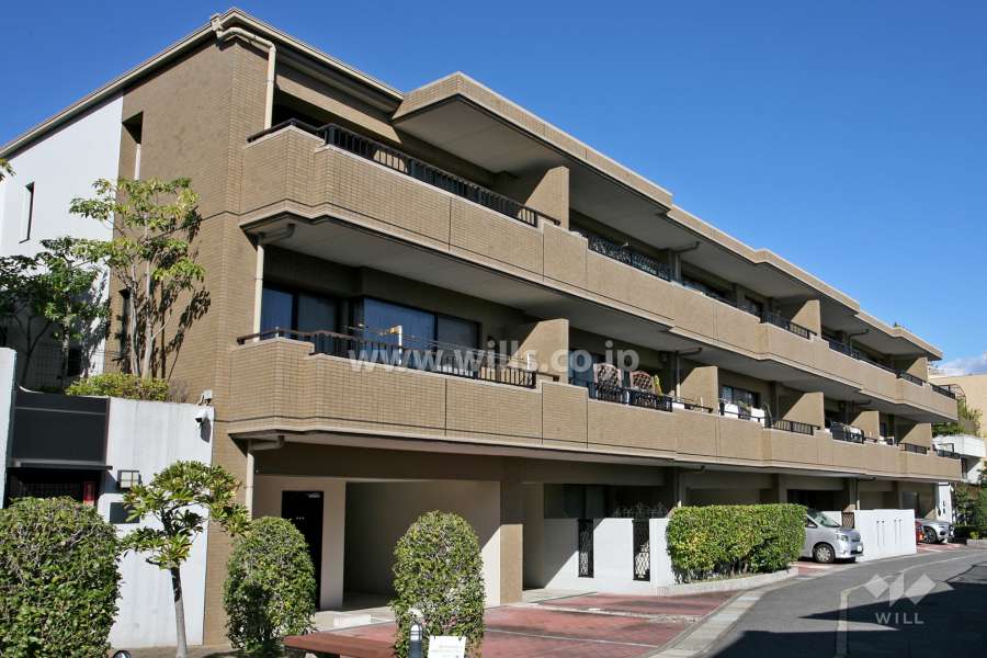 藤和八事ホームズDUALSTAGE四番館の外観