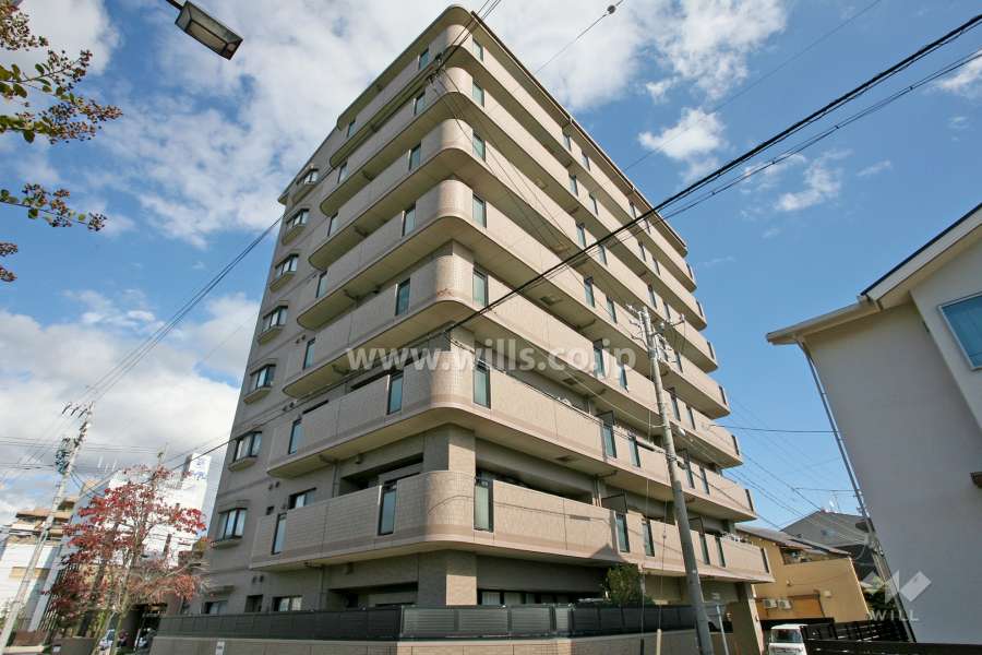 ライオンズマンション野並の外観