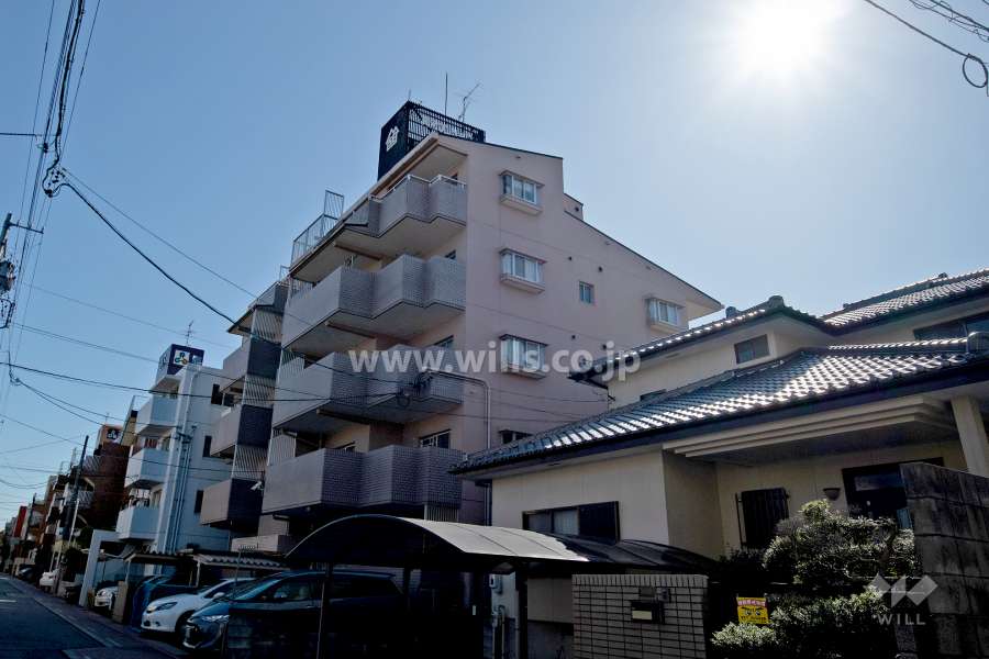 真栄マンション原の外観（北西側から）