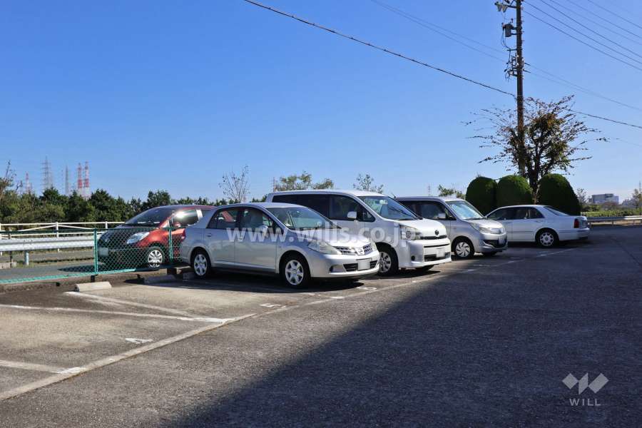 敷地内駐車場（屋外平面式）