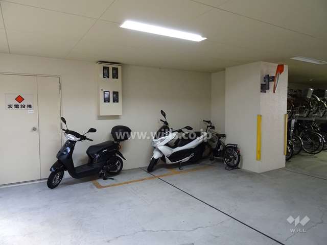 バイク置場