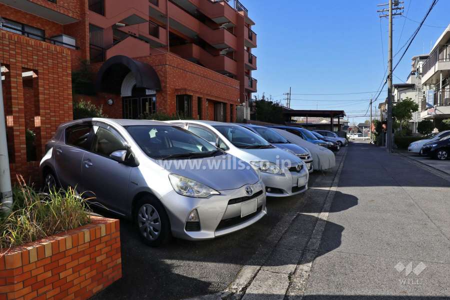 敷地内駐車場(屋外平面式)