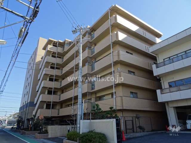 ネバーランドラルジュ江坂の外観(北西側から)