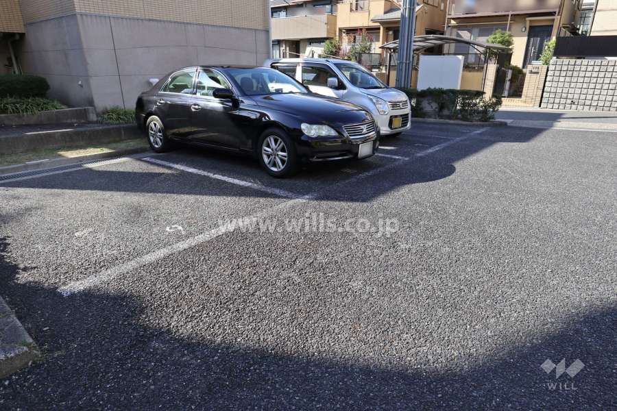敷地内駐車場（屋外平面式）