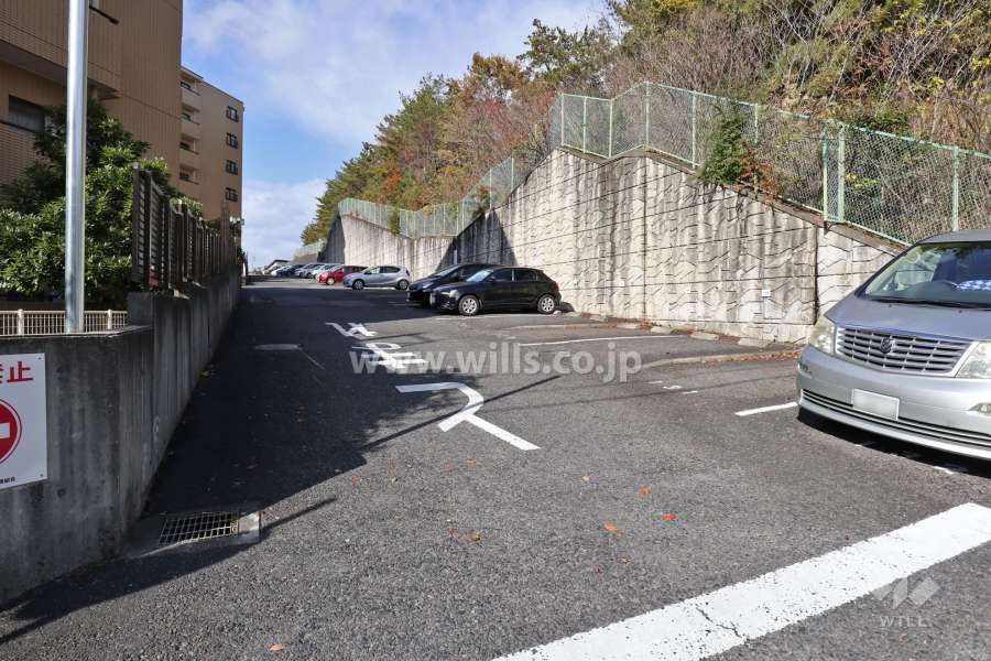 駐車場入り口