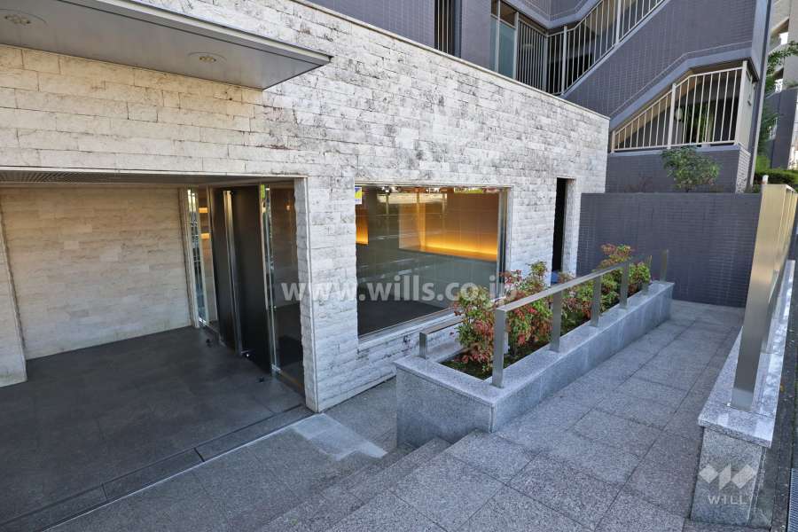 エントランスアプローチ