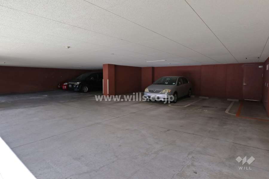 敷地内駐車場（屋内平面式）