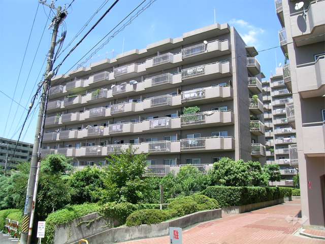 A棟の外観（南東側から）