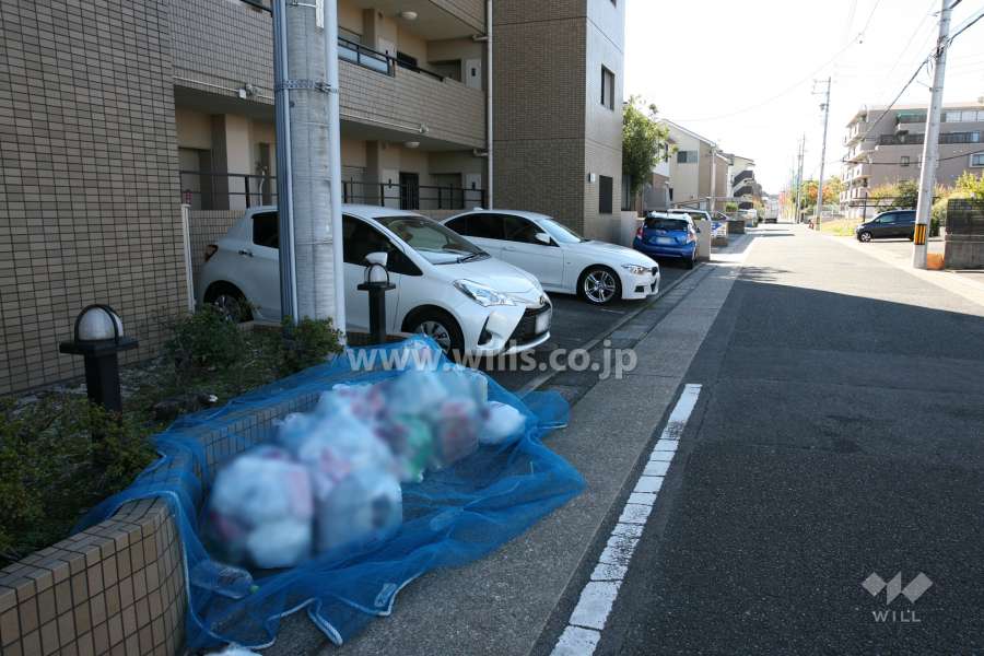 ゴミ置き場